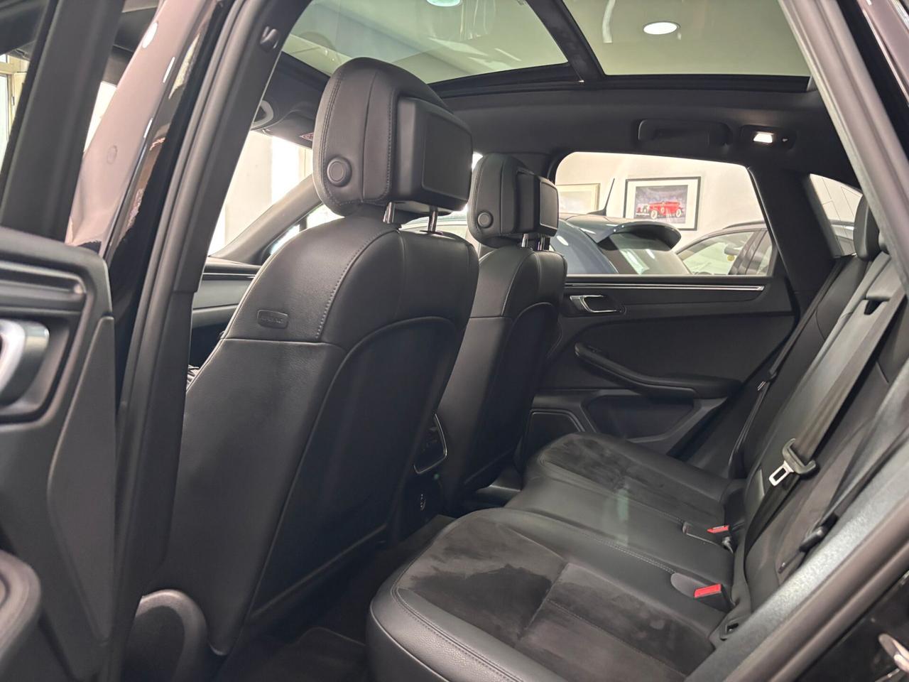 PORSCHE MACAN 2.0 PDK TETTO-NAVI-LED