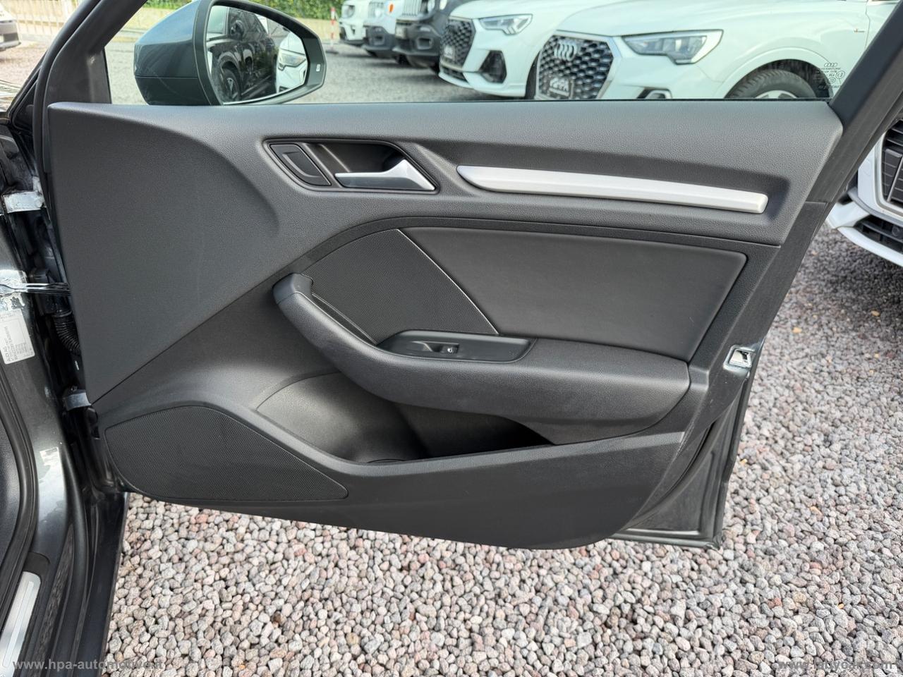 AUDI A3 SPORTBACK 2.0TDI 150 S-line BI-XENON NAVI LED