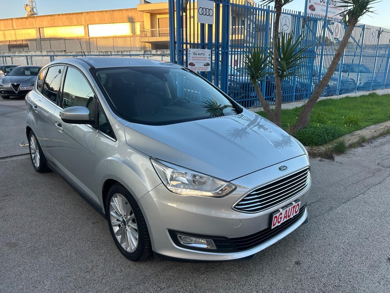 Ford C-Max 1.5 TDCi 120 cv Titanium 2015 navig