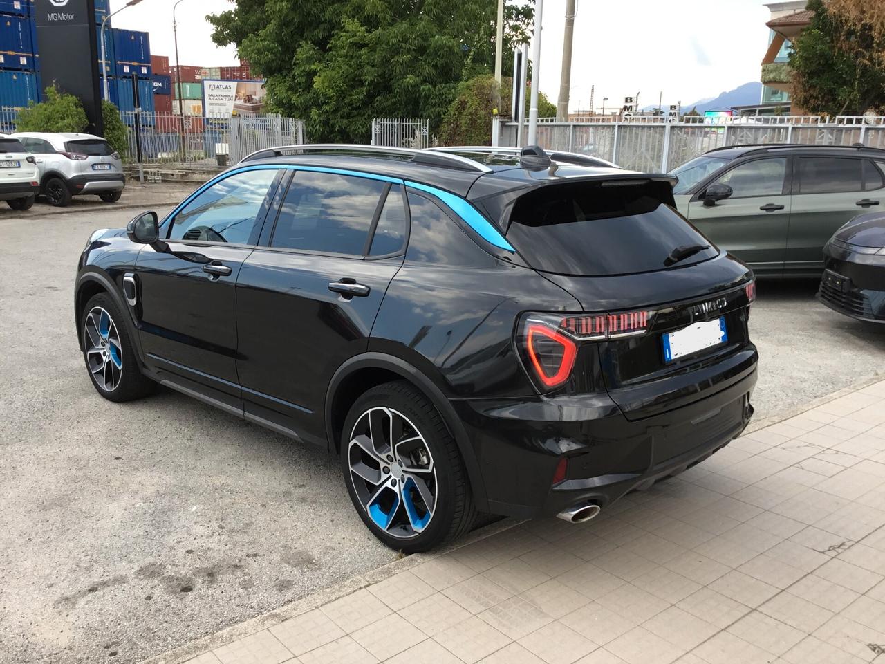 Lynk&co 01 PHEV 1.5 Plug-In Hybrid