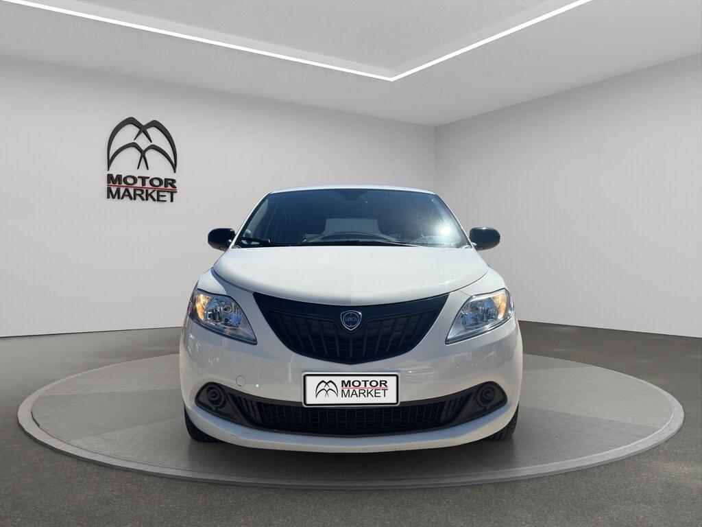 Lancia Ypsilon 5 Porte 1.0 FireFly Hybrid Silver