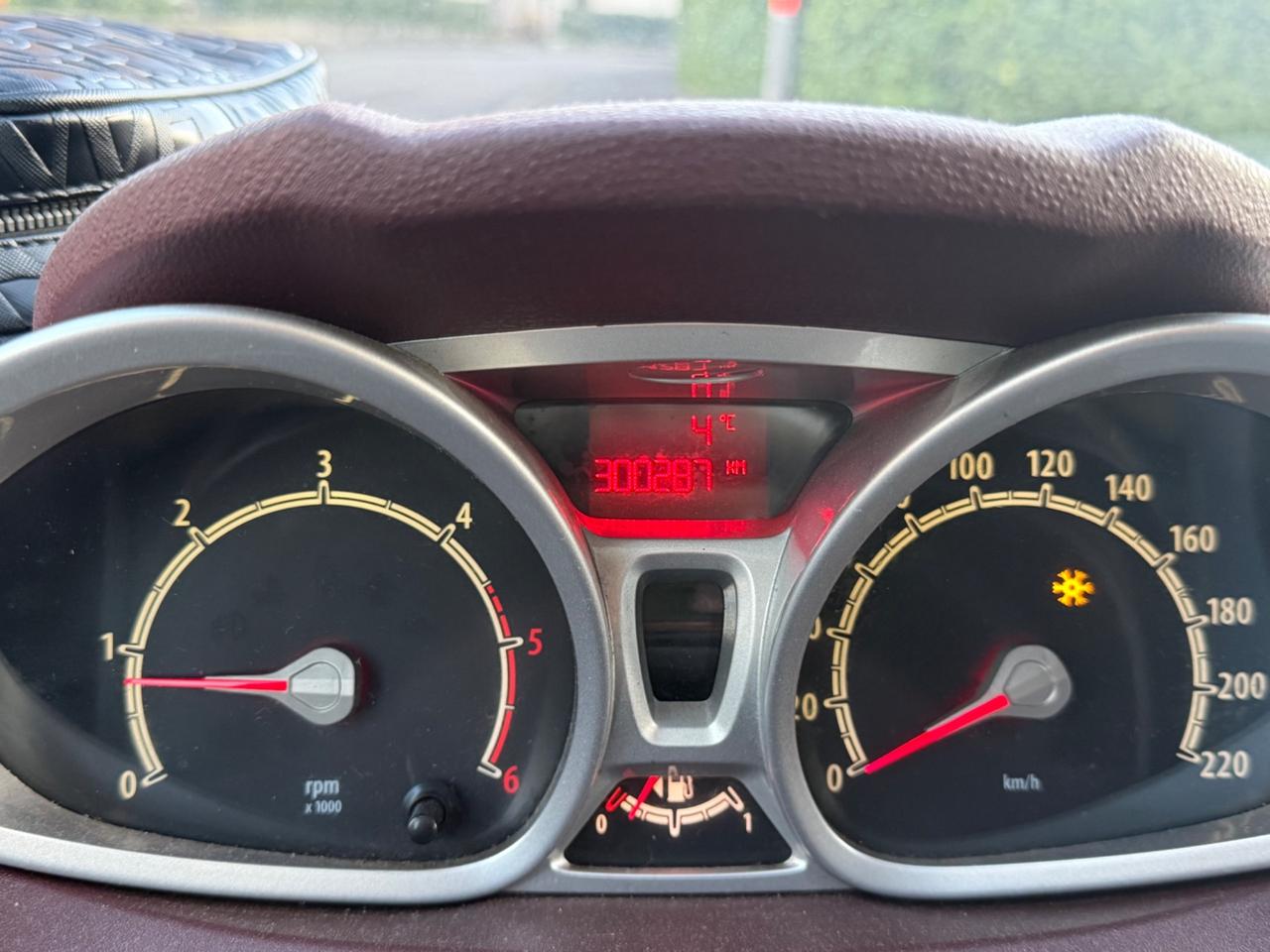 Ford Fiesta 1.6 TDCi 95CV 3porte INDIVIDUAL ST-LINE