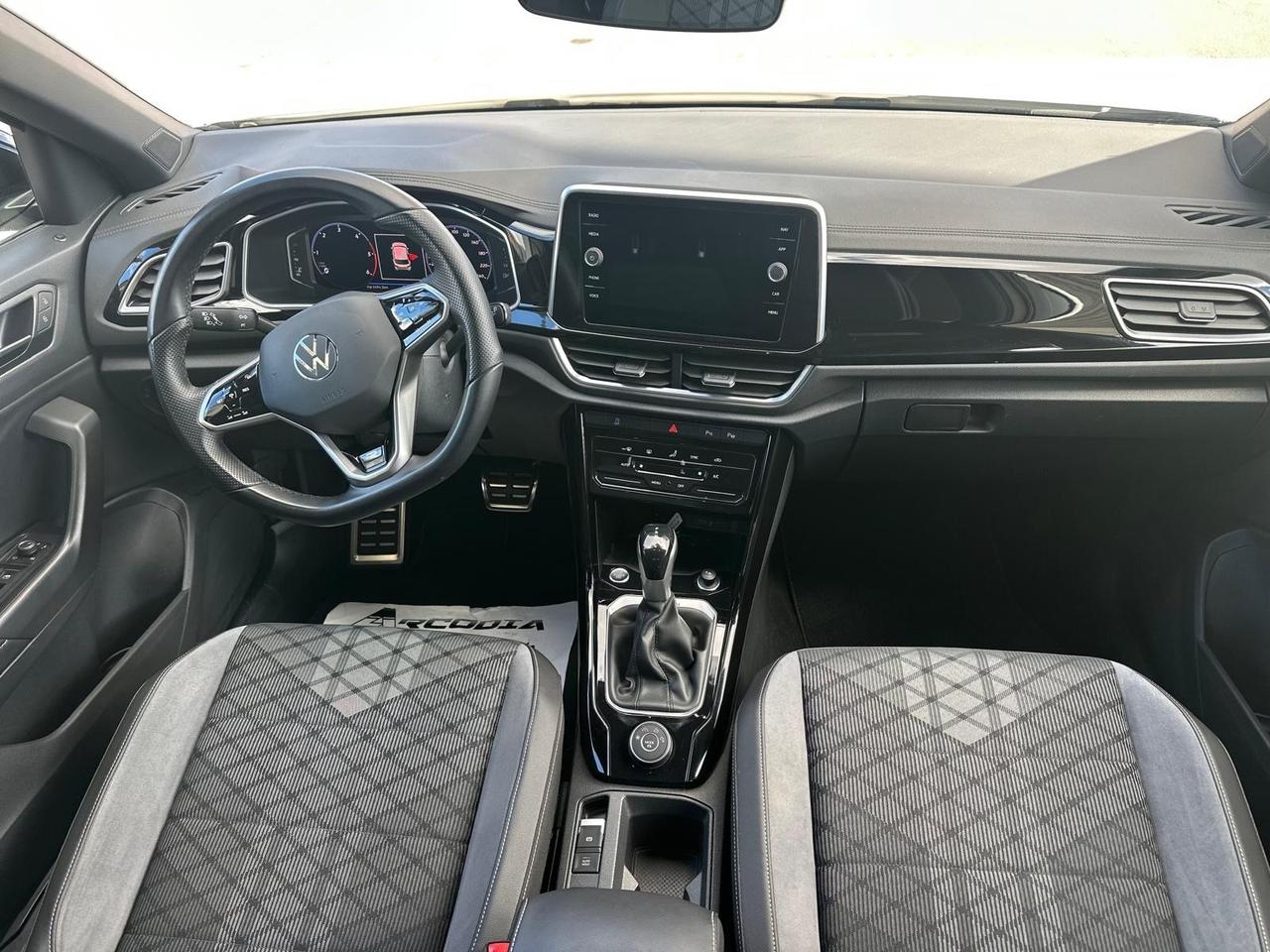 Volkswagen T-Roc 2.0 TDI SCR 150 CV DSG 4MOTION R-Line