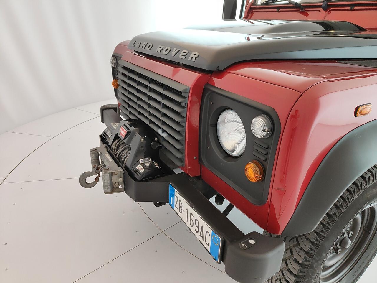 Land Rover Defender 90 2.2 TD4 Soft top N1