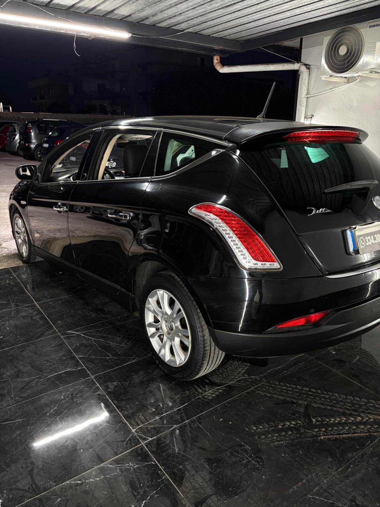 Lancia Delta 1.4 T-Jet 120 CV Oro Ecochic GPL