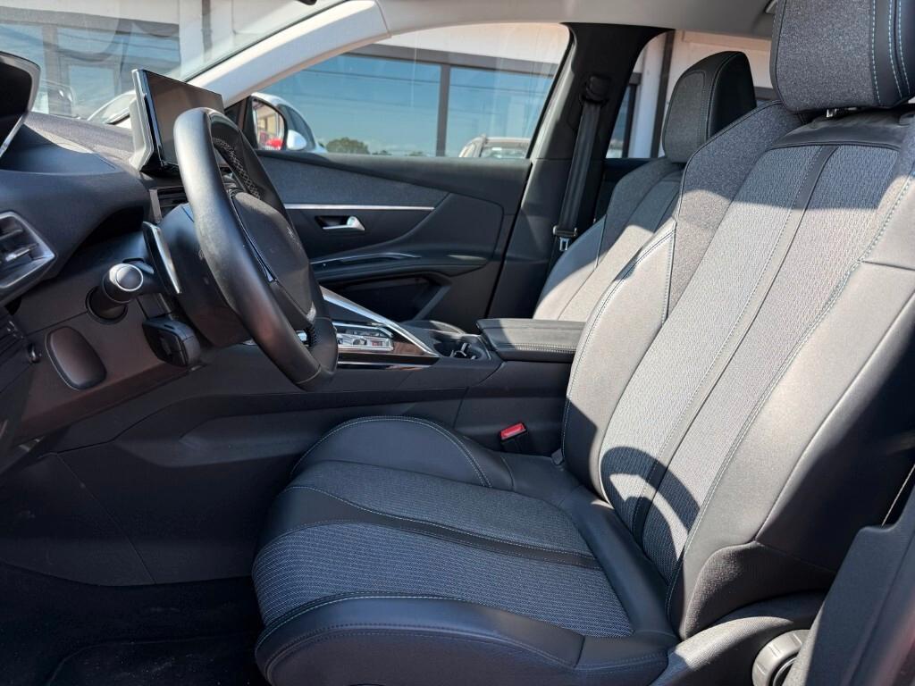Peugeot 3008 BlueHDi 130 S&S EAT8 Allure Pack