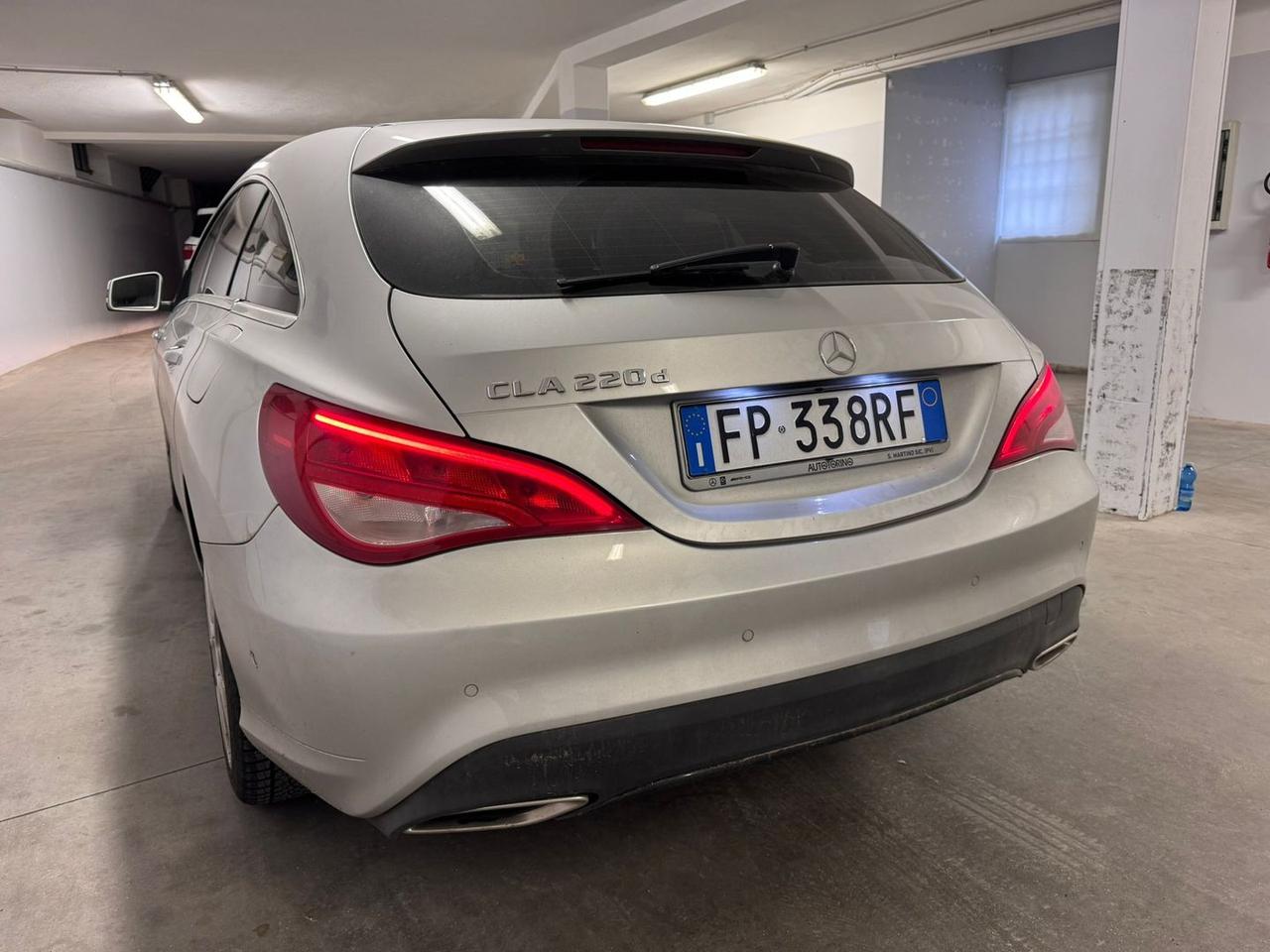 Mercedes-Benz CLA 220 Business