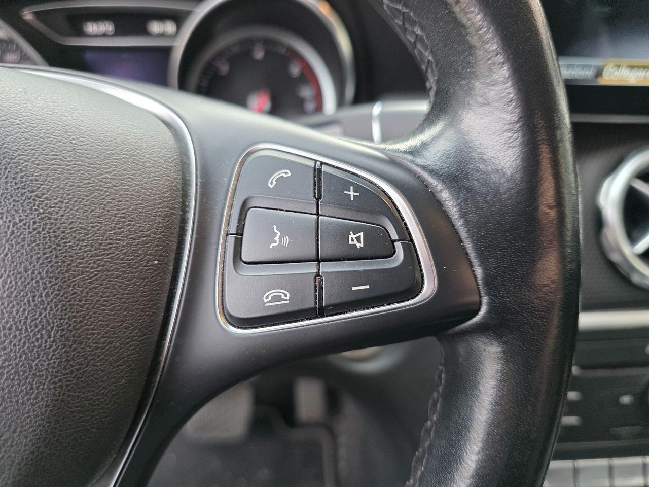 Mercedes-Benz GLA 200 GLA-Clas #7563