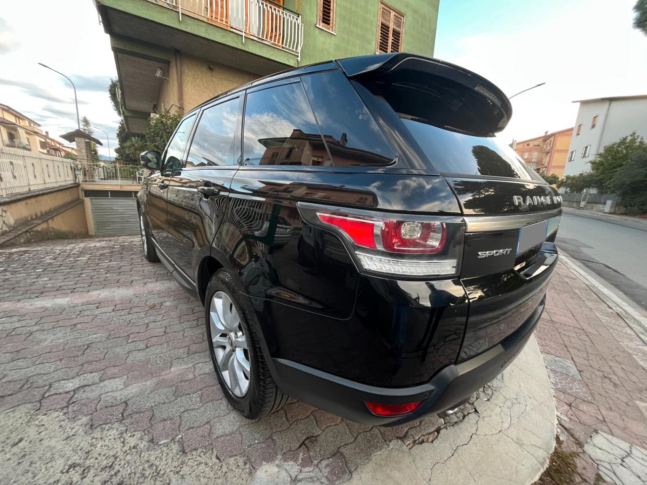 Land Rover Range Sport 3.0 TDV6 SE
