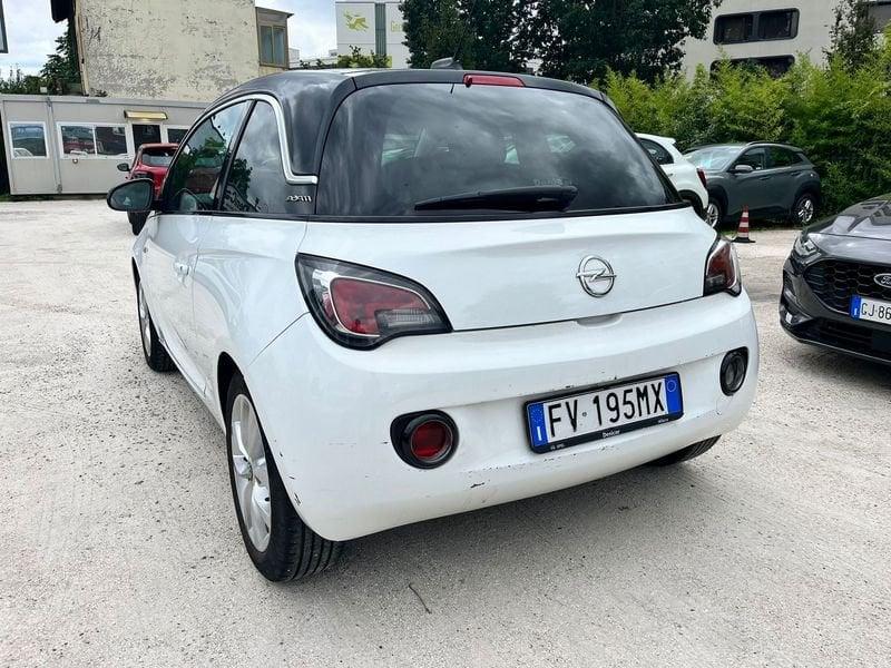 Opel Adam 1.2 70 CV Glam