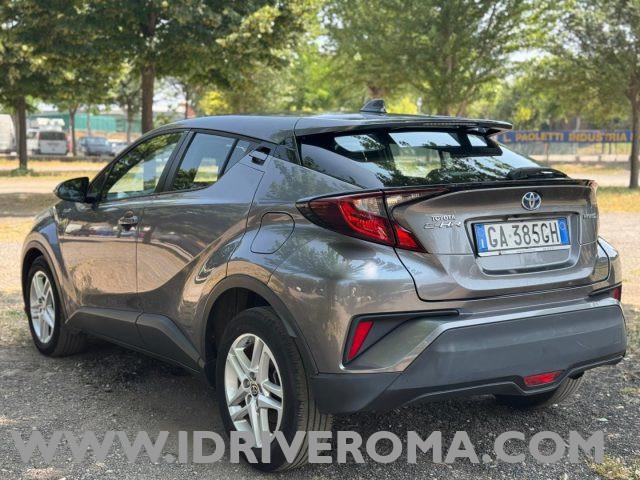 TOYOTA C-HR 1.8 Hybrid E-CVT Business