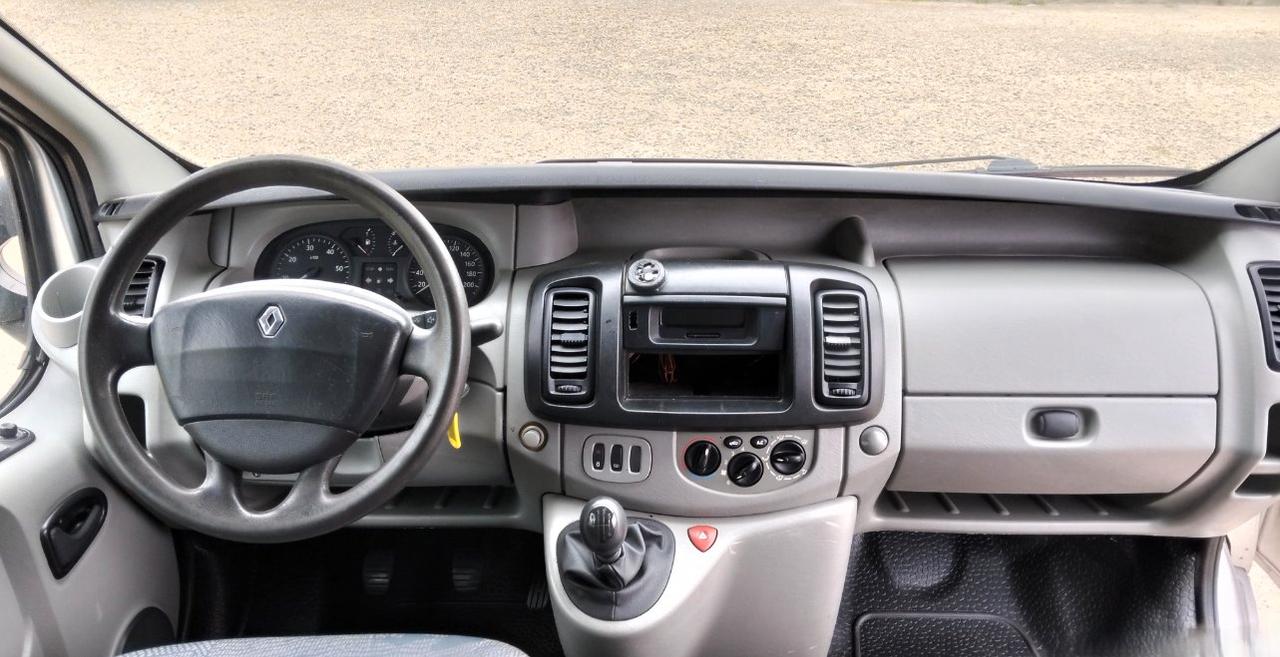 RENAULT Trafic T29 2.5 dci 140cv L2H1 Ice 6p.ti