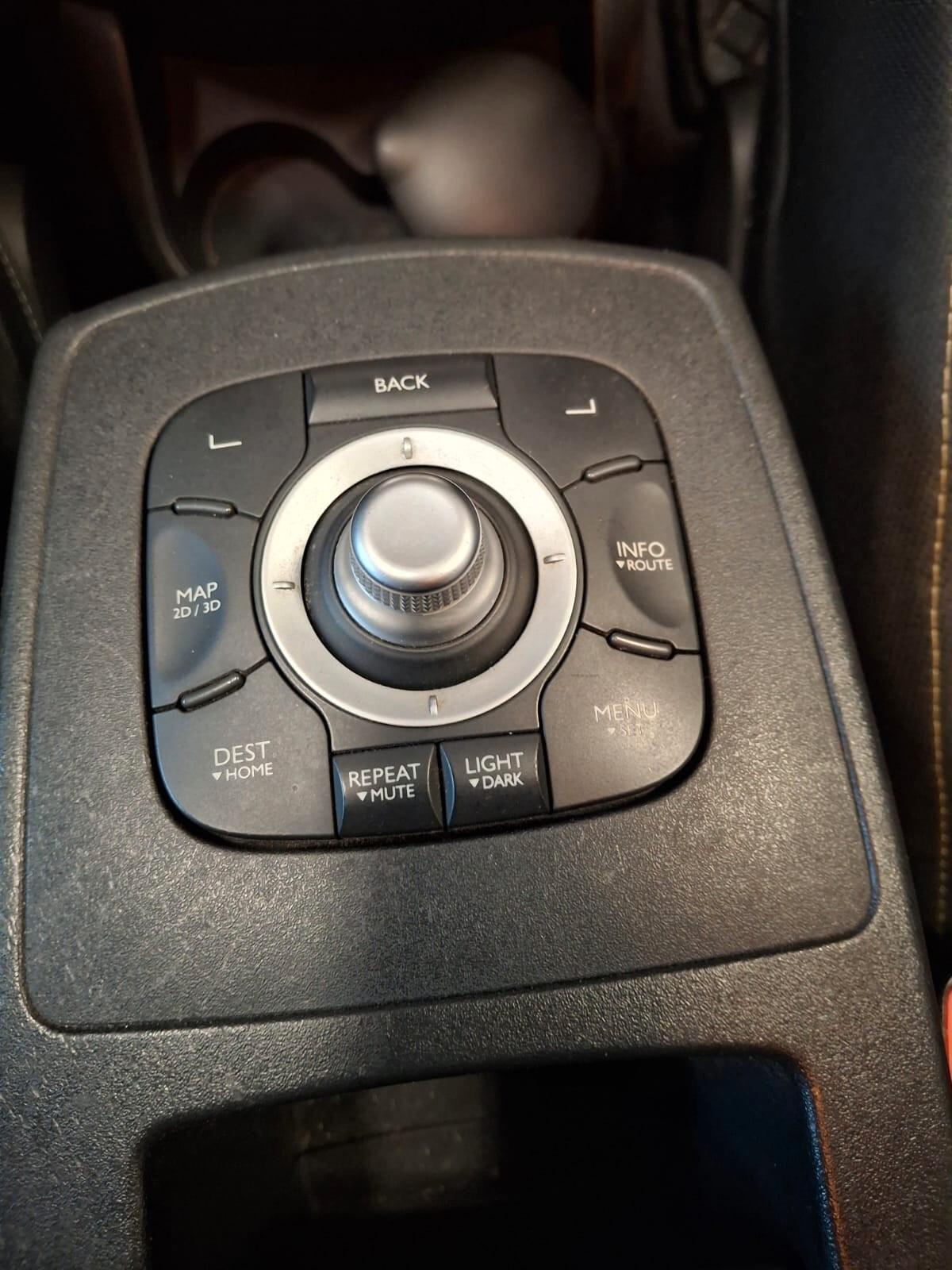 Renault Scenic X-Mod 1.5 dci Luxe 110cv