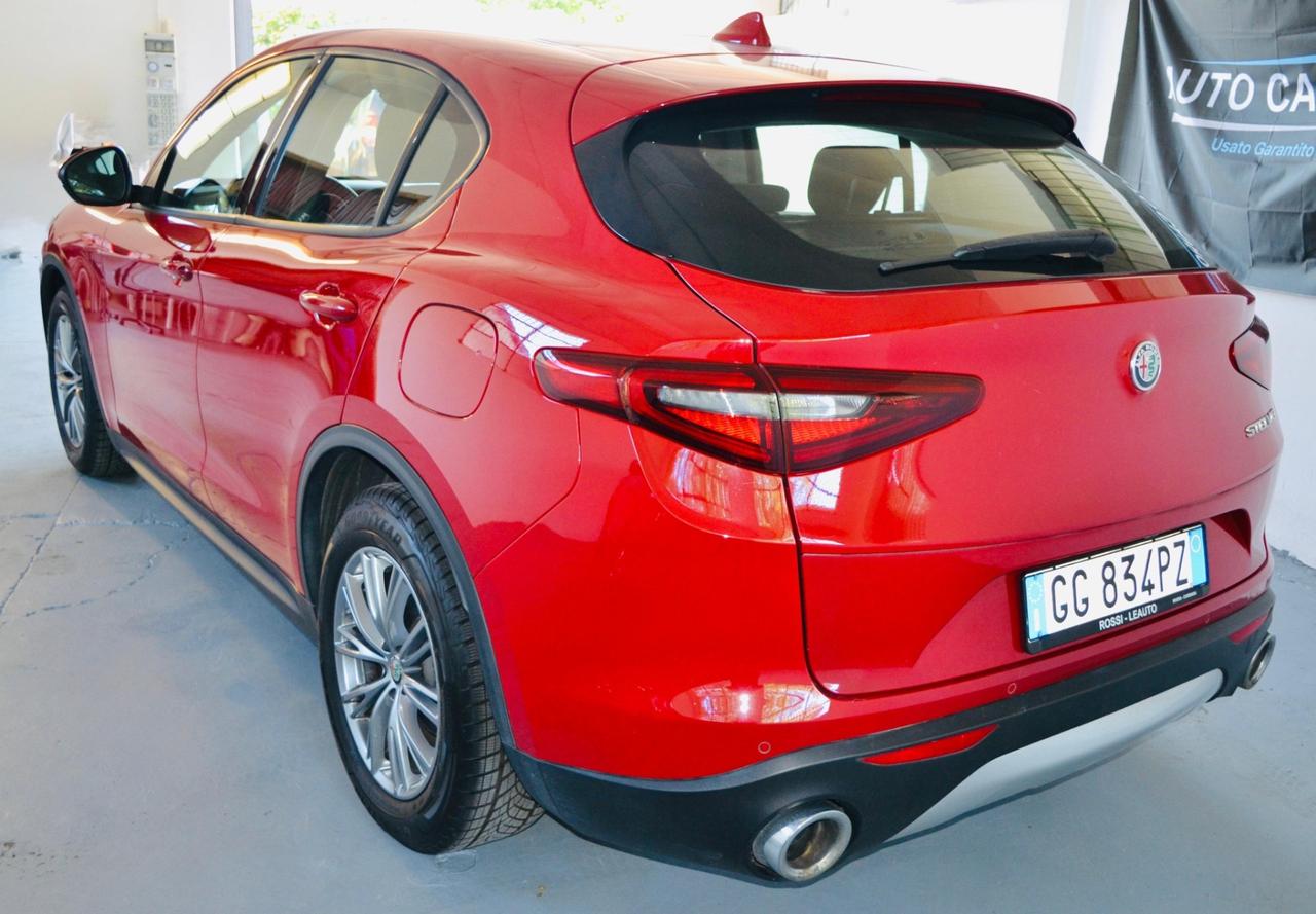 Alfa Romeo Stelvio 2.2 Turbodiesel 160 CV AT8 RWD Business