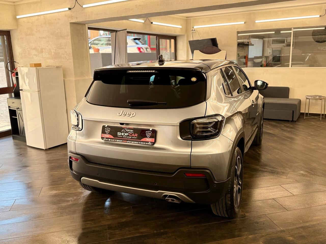 Jeep Avenger 1.2 Turbo 100 CV Summit