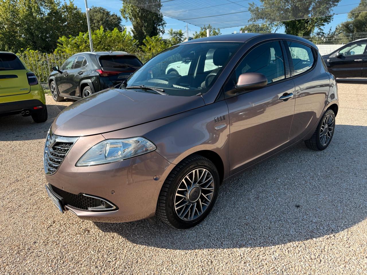 Lancia Ypsilon 1.2 69 CV 5 porte Elle