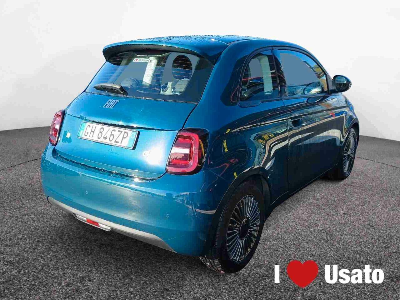 FIAT 500e - 500e 42 kWh La Prima