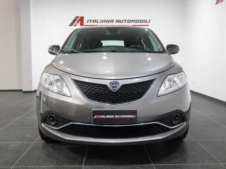 Lancia Ypsilon 1.2 69 CV 5 porte Gold