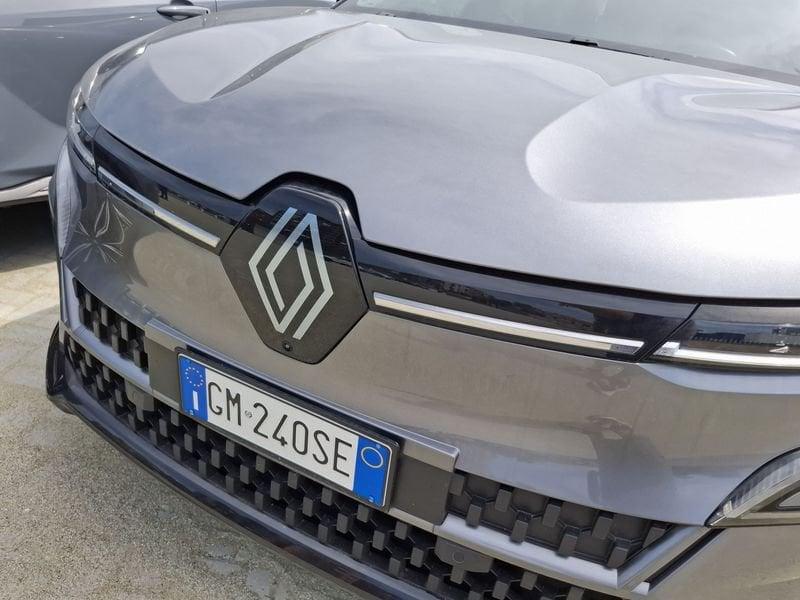 Renault Megane E-Tech Electric Megane IV E-Tech Megane E-Tech Techno EV60 220cv AC22