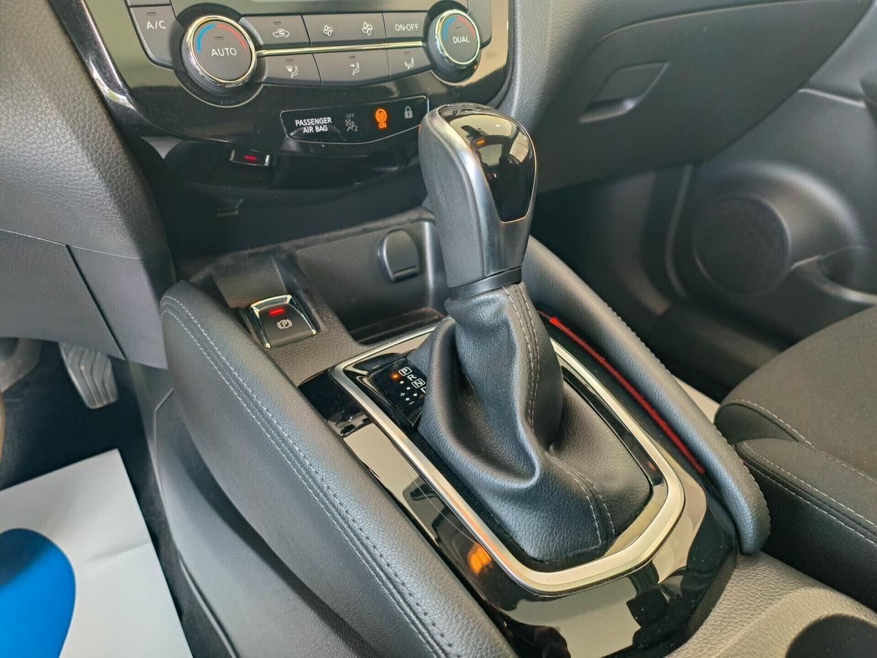 Nissan Qashqai 1.3 DIG-T 160 CV N-Connecta
