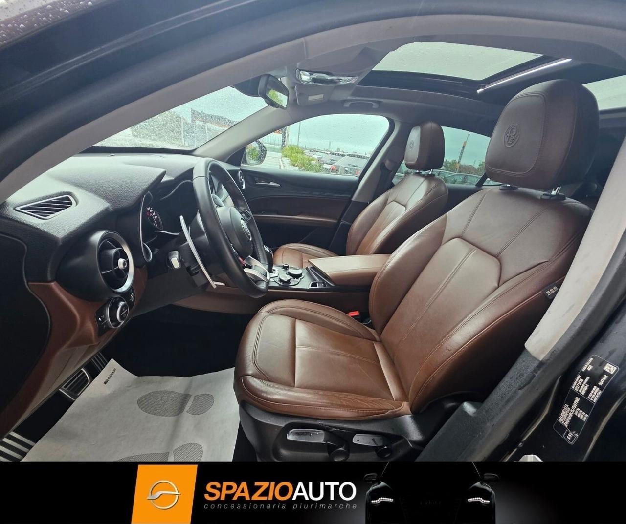 Alfa Romeo Stelvio 2.2 Turbodiesel 180 CV AT8 Q4 *VELOCE* IPER FULL