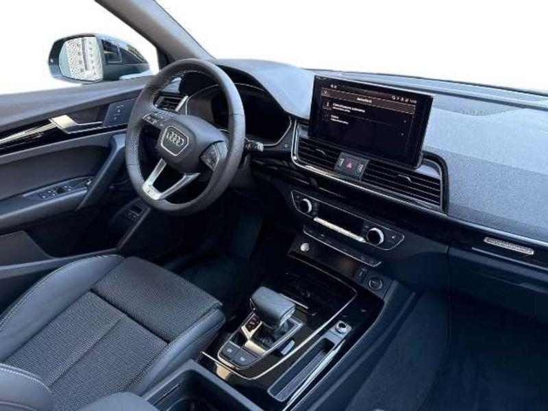 Audi Q5 II 2020 50 2.0 tfsi e Identity Black quattro s-tronic
