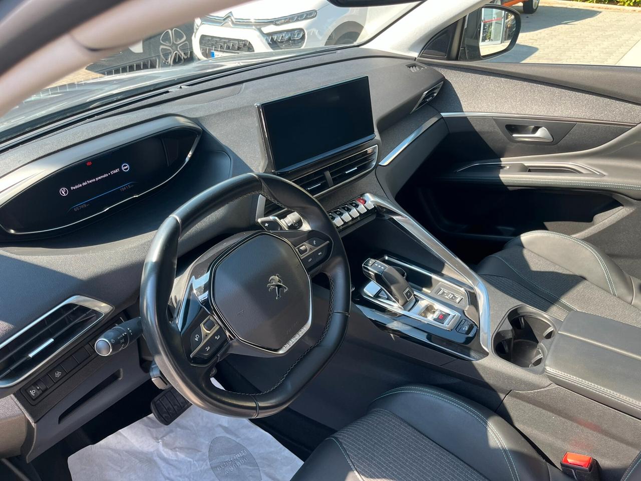 Peugeot 3008 BlueHDi 130 S&S EAT8 Allure