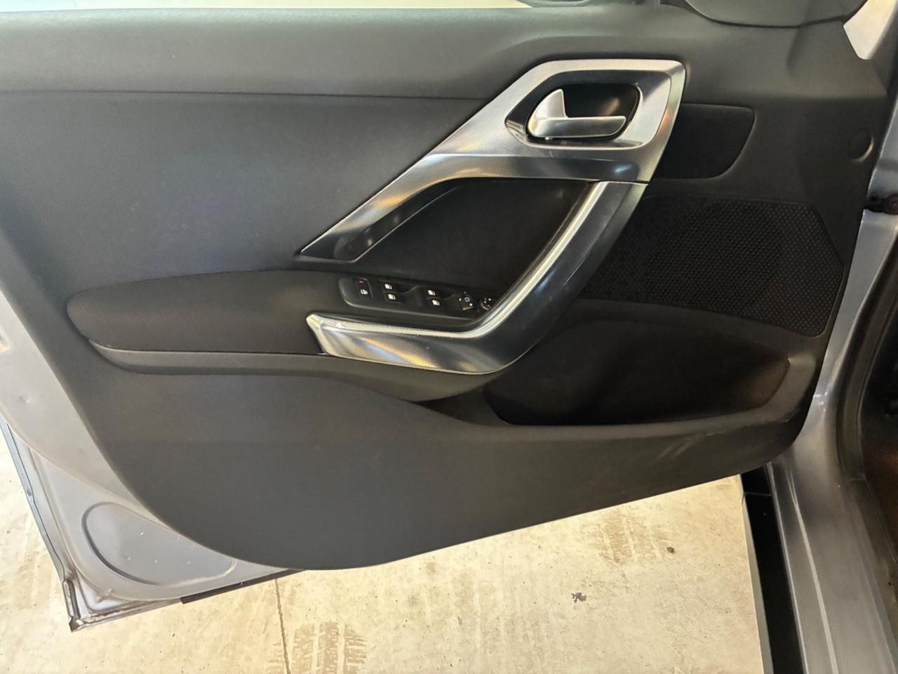 Peugeot 2008 1.2 PureTech Turbo 130 S&S Allure