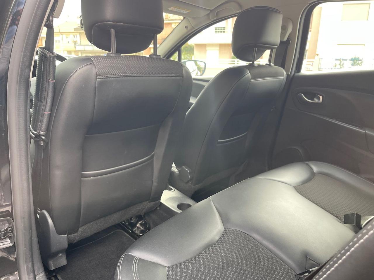 Renault Clio Moschino Zen 0.9 TCe 90 LPG #12174