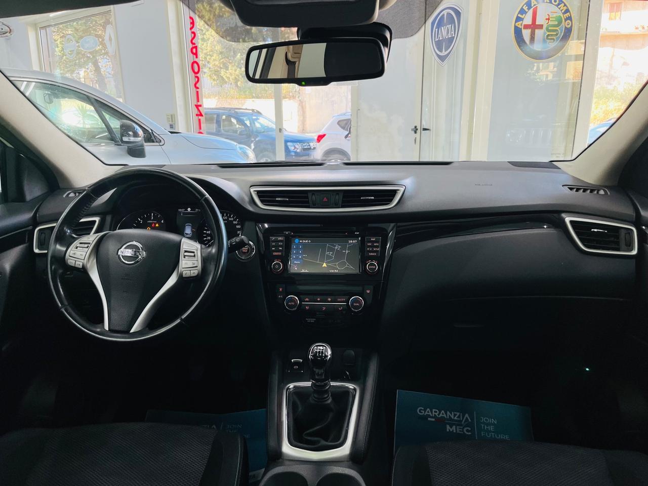 Nissan Qashqai 1.5 dCi Tekna 110cv anno 2015 italiana