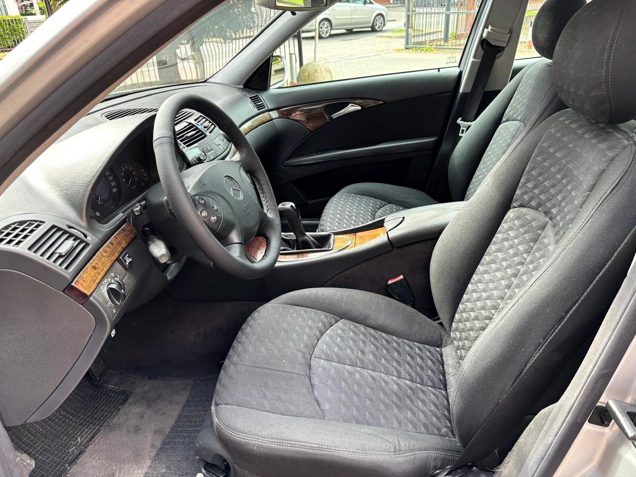 Mercedes-benz E 200 K Metano LEGGERE ANNUNCIO