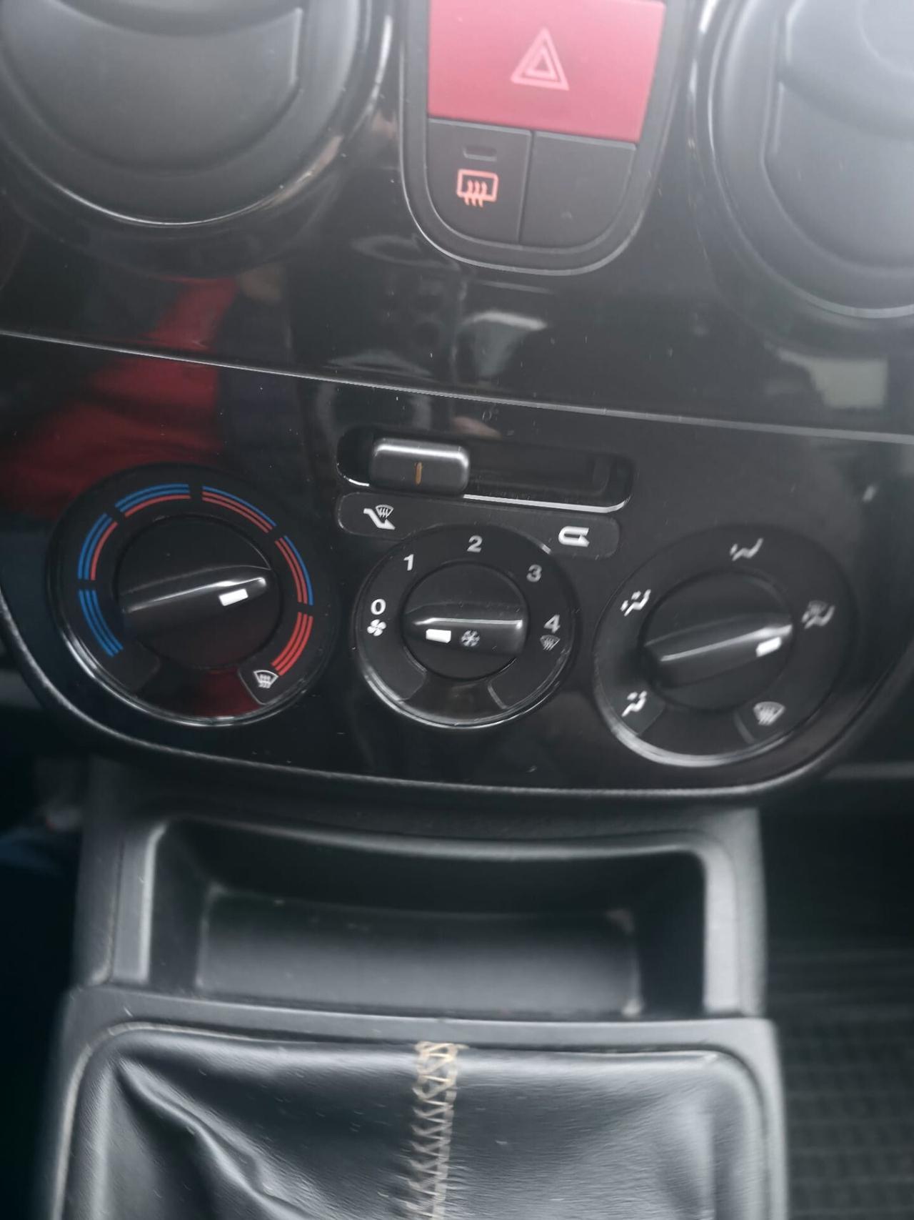 Fiat Qubo 1.3 MJT 95 CV Trekking