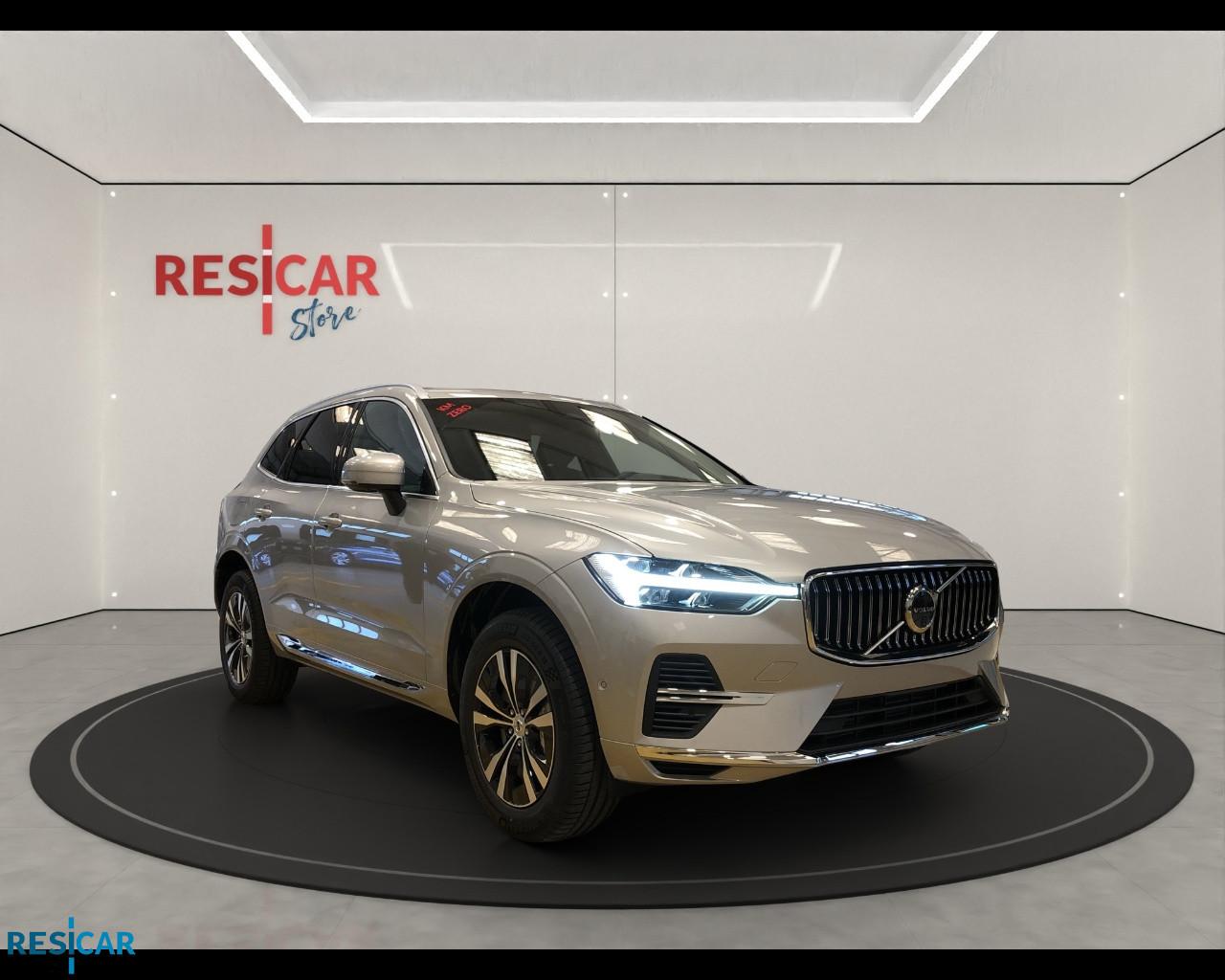 VOLVO XC60 RECHARGE T6 AWD PLUG-IN CORE BRIGHT