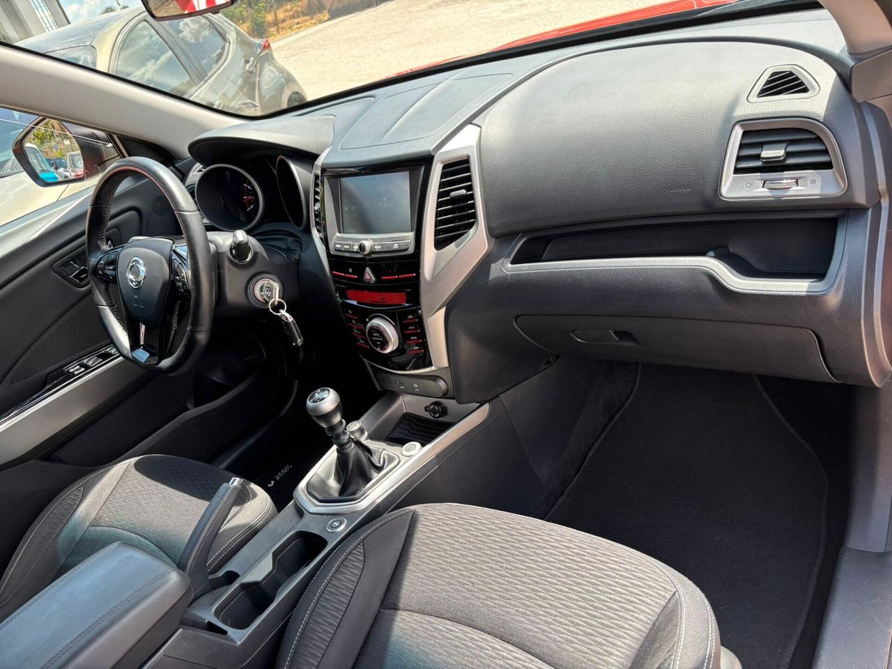 Ssangyong Tivoli 1.6 2WD Icon GPL