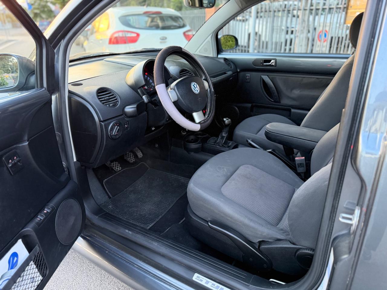 Volkswagen New Beetle 1.9 TDI 101CV