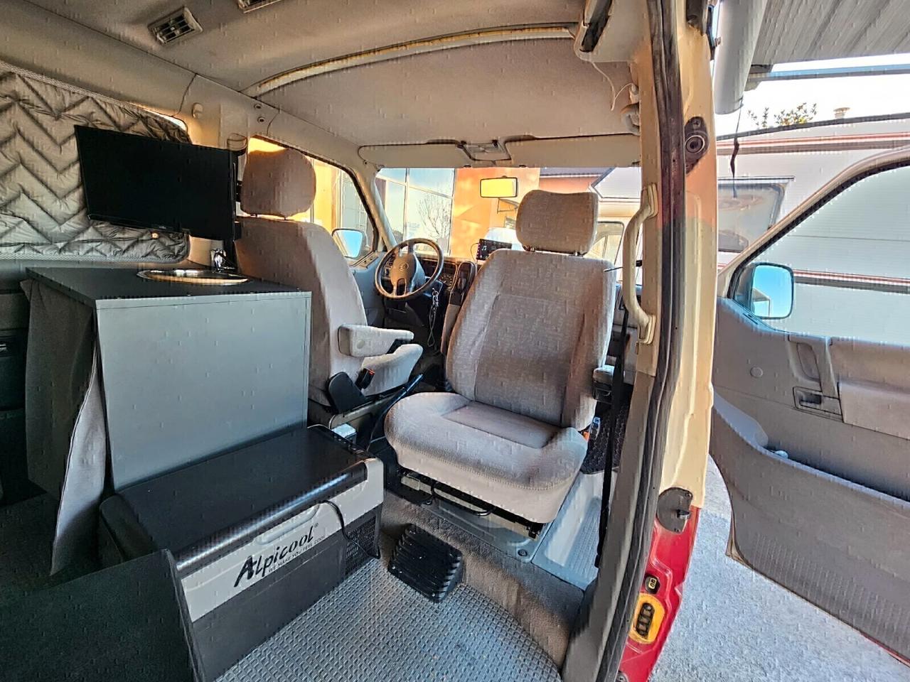 vw caravelle semicamperizzato 9 posti 2 letto RITIRO USATO/SCAMBIO