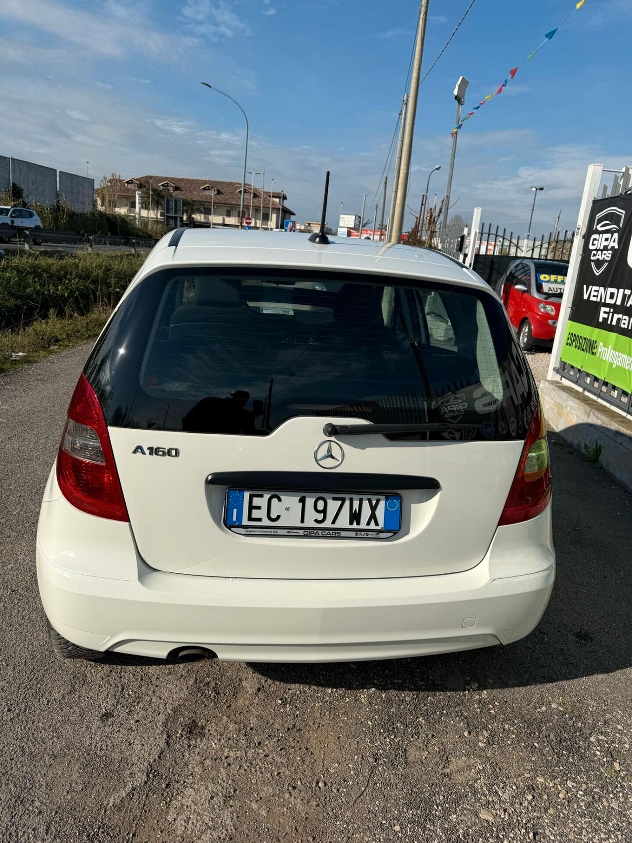 Mercedes-benz A 160 BlueEFFICIENCY Elegance