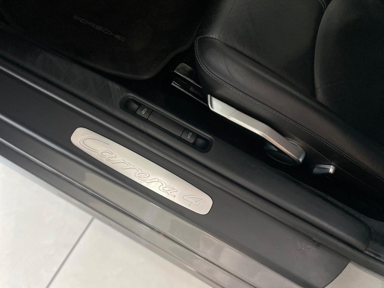 Porsche 911 997.2 Carrera 4 Coupé PDK