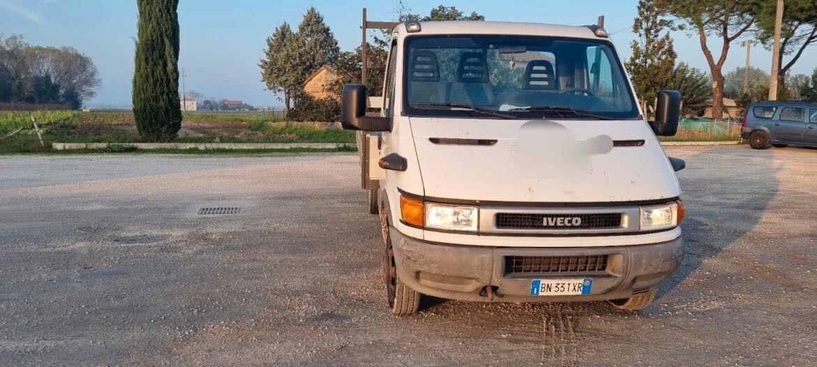 Iveco Daily versione lunga 4,8 METRI