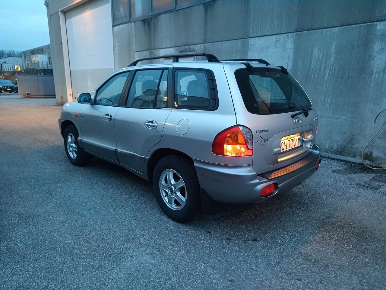 Hyundai Santa Fe 2.0 CRDi TD 4WD Plus