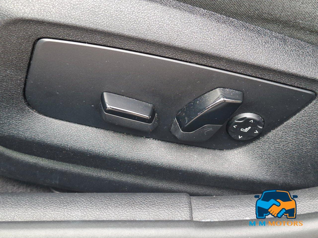 BMW 520 d Touring Luxury doppio treno di gomme