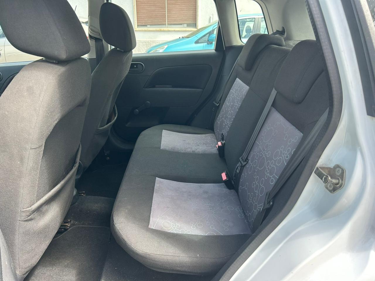 Ford Fiesta 1.4 TDCi 50Kw 5P-12/2007