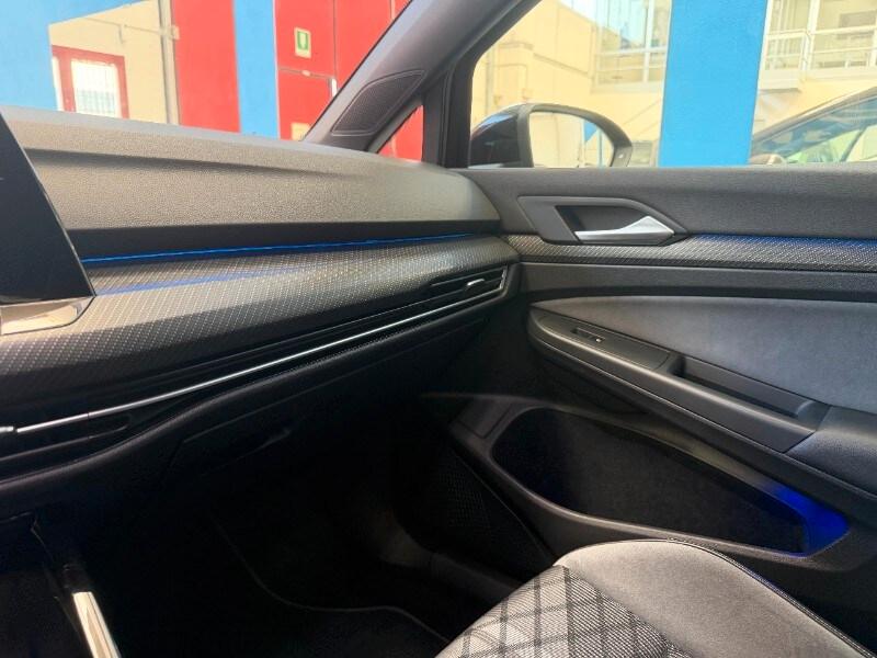 VOLKSWAGEN Golf 8ª serie Golf 2.0 TDI 150 CV D...