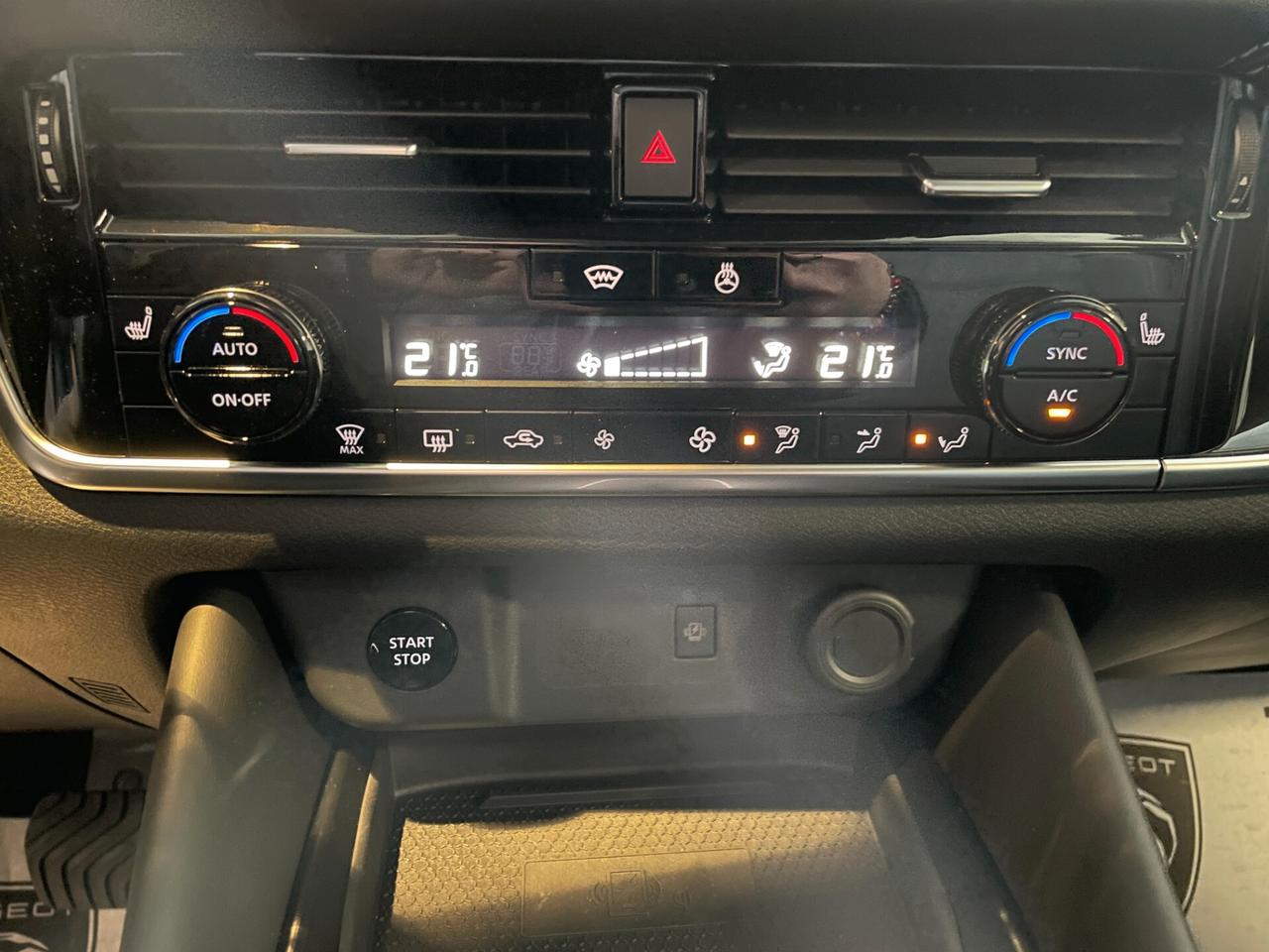 Nissan Qashqai e-Power N-Connecta 2wd **KM0**