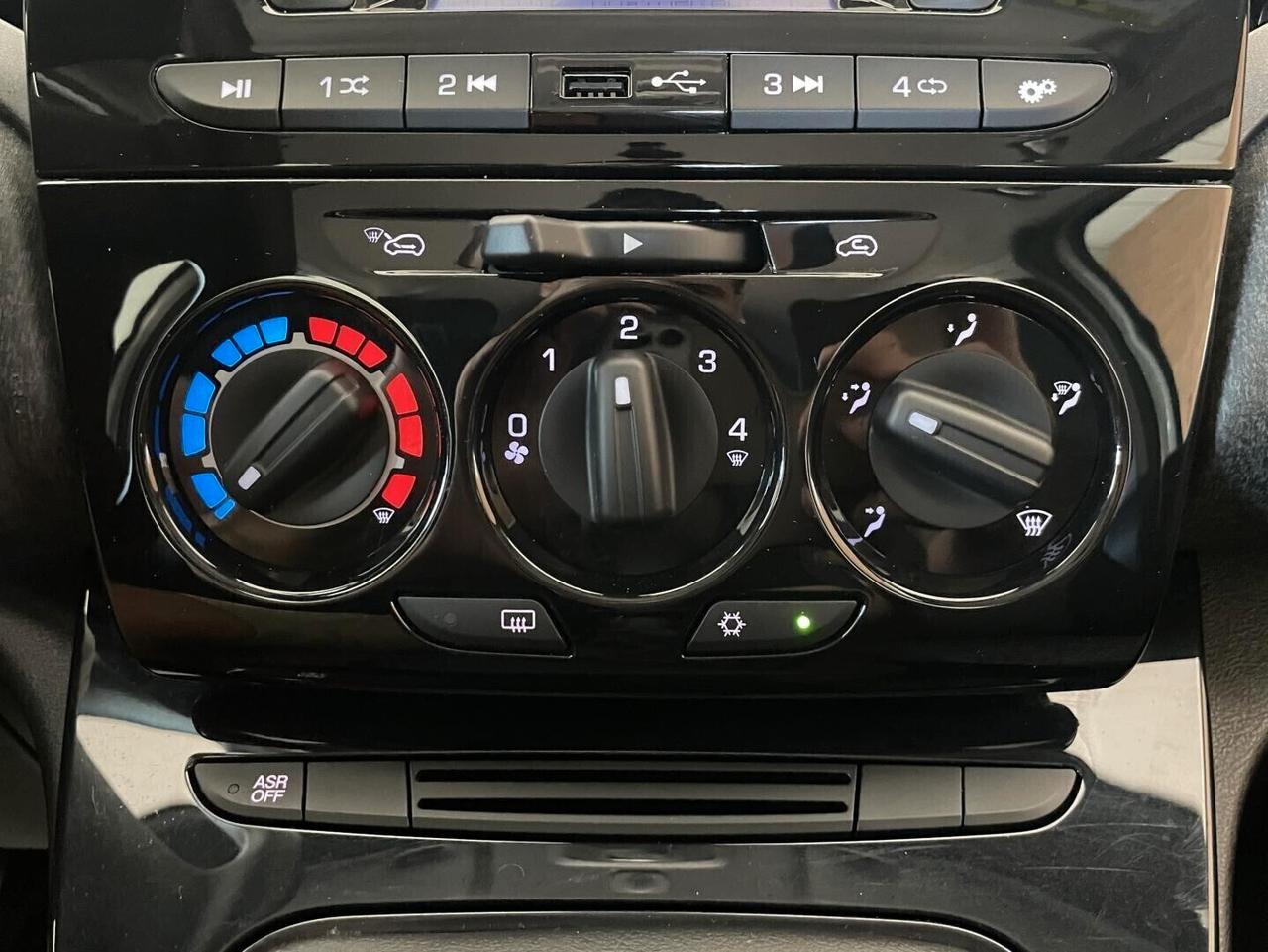 LANCIA Ypsilon Ecochic - 1.0 Hybrid 70cv S&S E6D