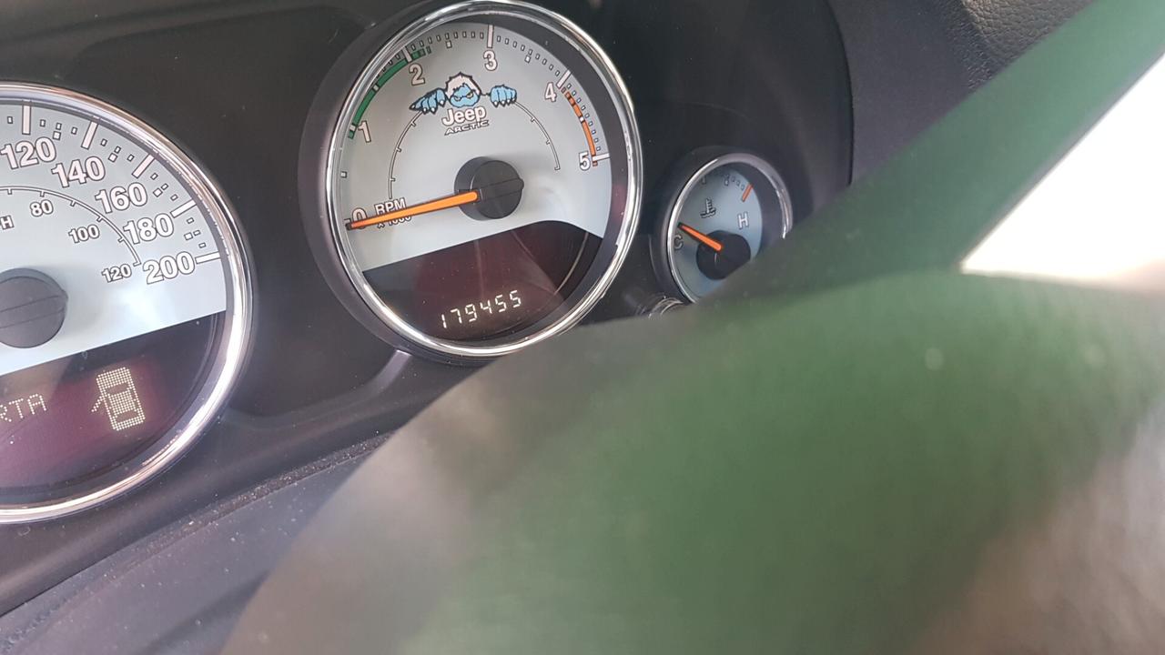 Jeep Wrangler Unlimited 2.8 CRD DPF Arctic Auto