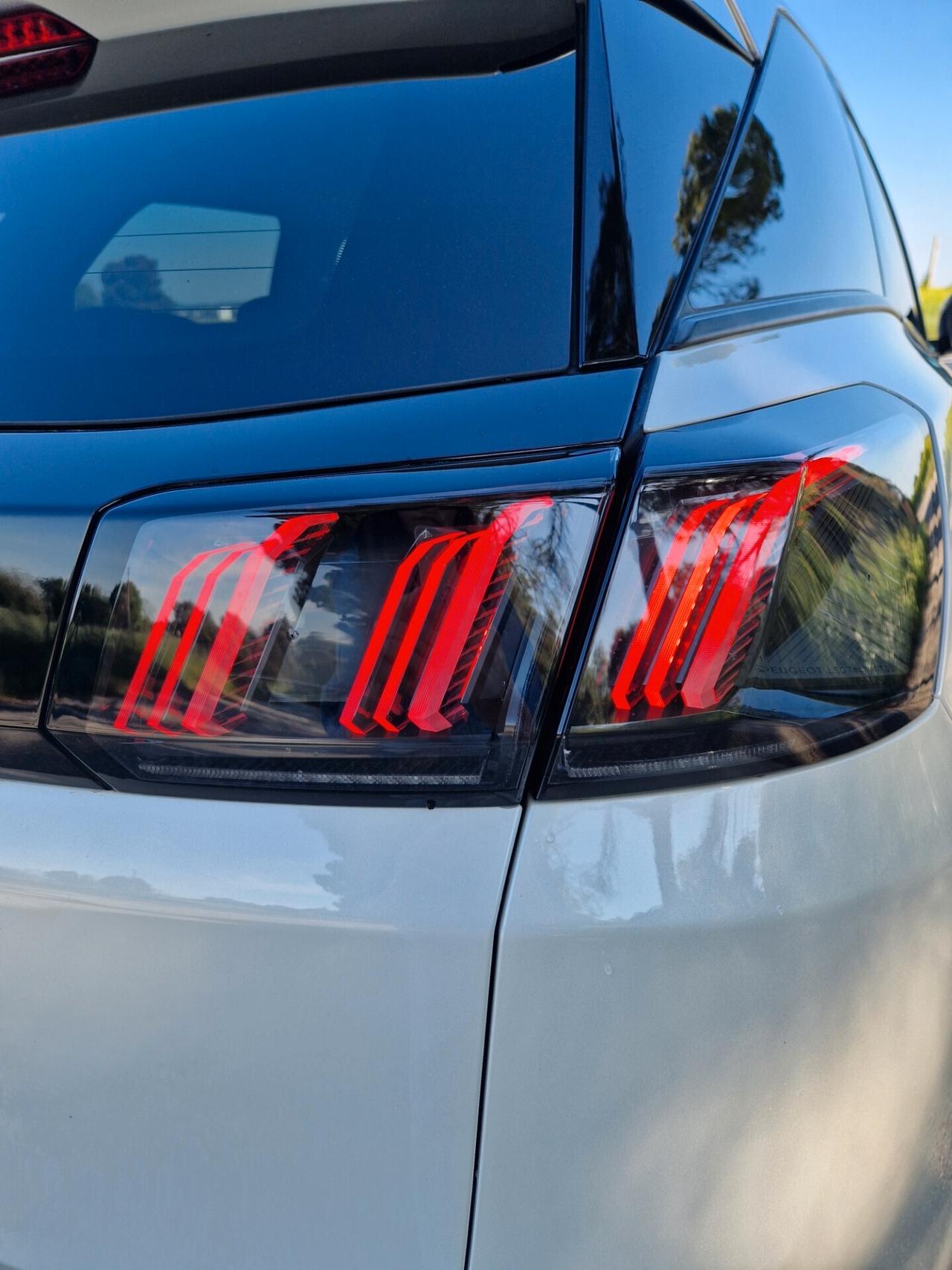 Peugeot 3008 BlueHDi 130 S&S EAT8 Allure