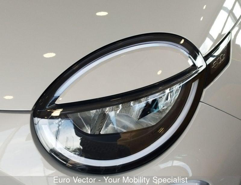 FIAT 600 1.2 Hybrid 110cv La Prima