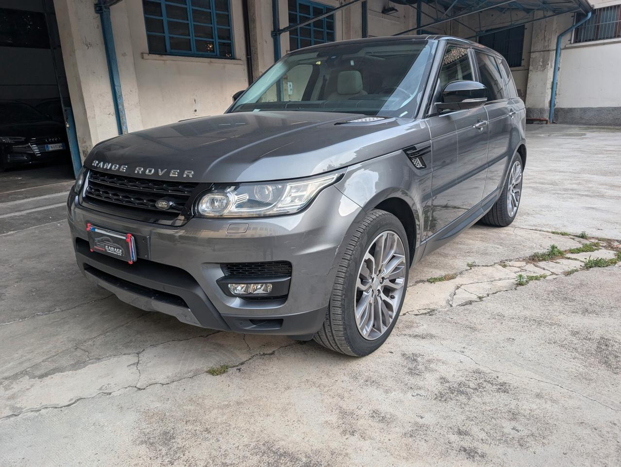 Land Rover Range Rover Sport 3.0 TDV6 HSE Dynamic IN ARRIVO