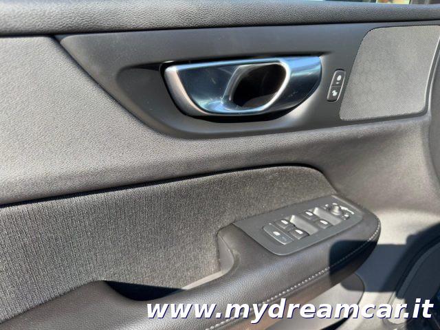 VOLVO V60 B4 (d) 197CV Geartronic Momentum Business Pro